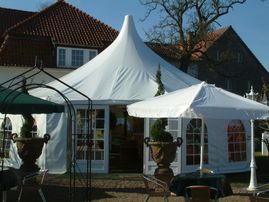 Pflanzenhof Drohne