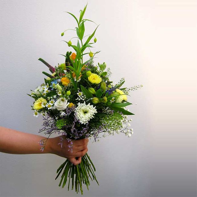 Blumenstrauß luftig